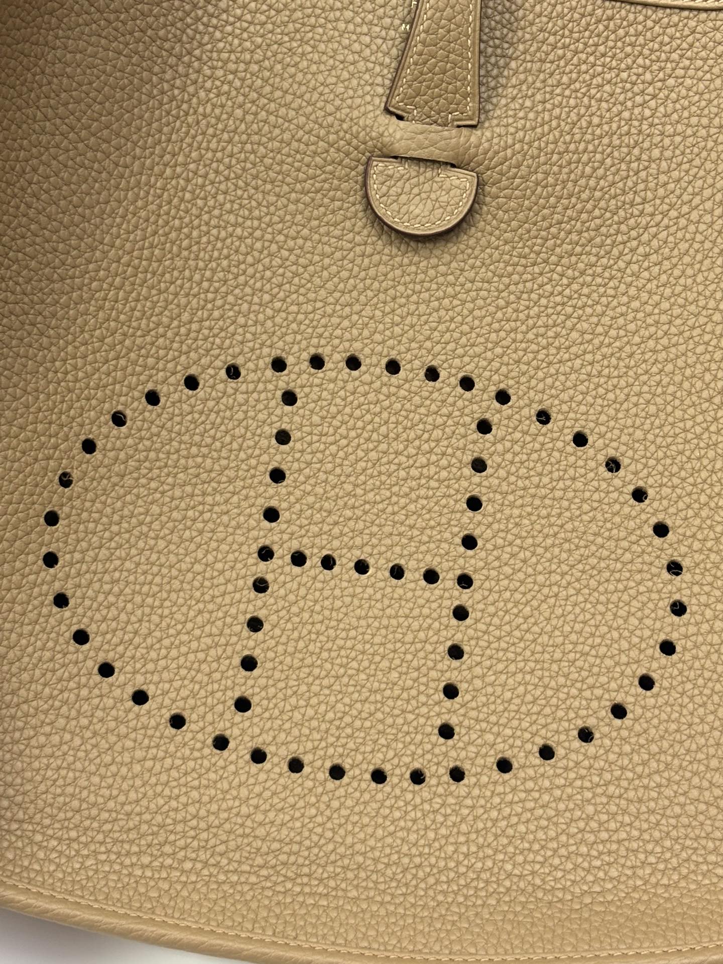 60f629db68d33ab9e4c9426c67f3ee6b_1765251621_5188.jpg 60f629db68d33ab9e4c9426c67f3ee6b_1765251621_5188.jpg