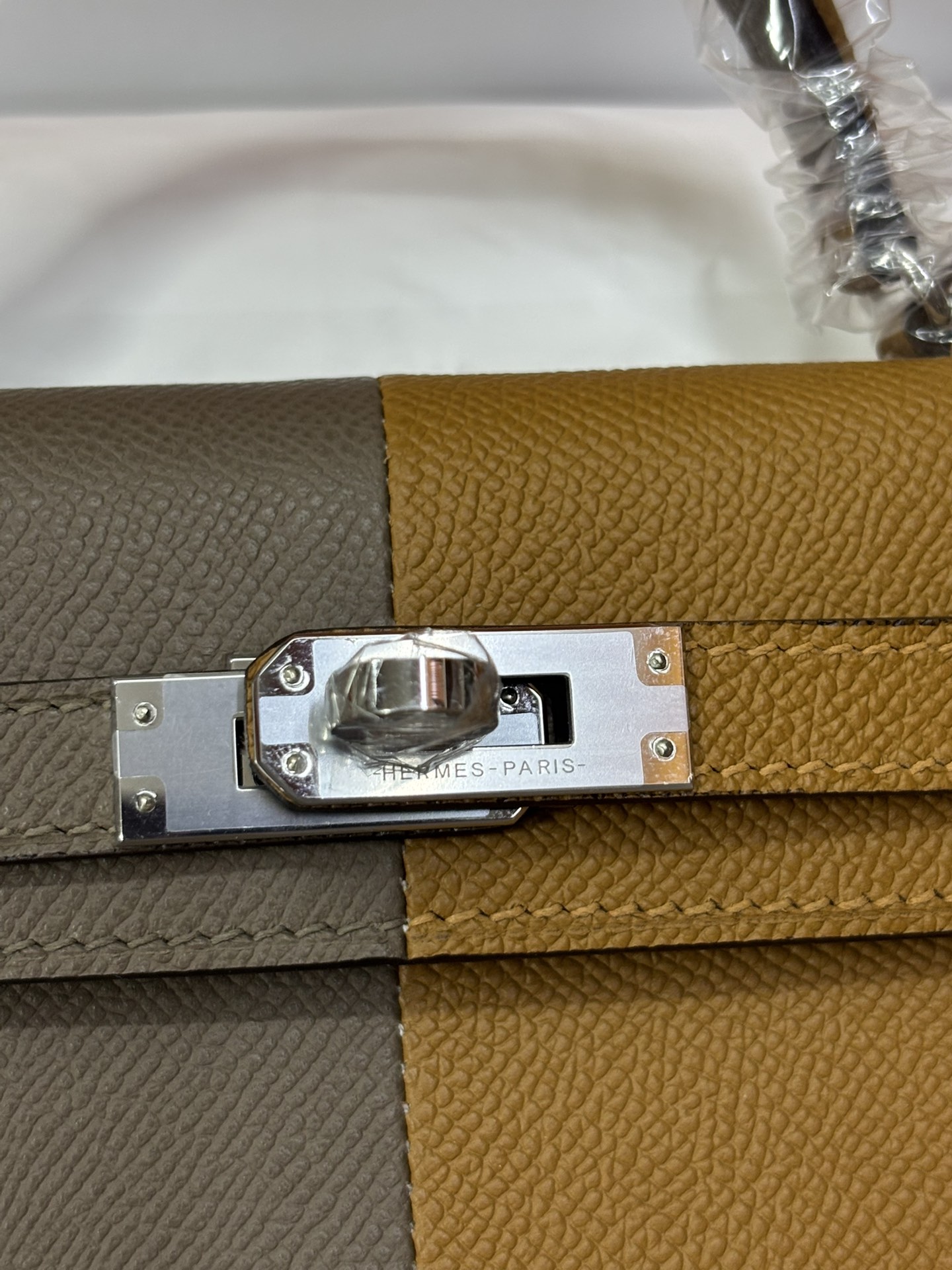 60f629db68d33ab9e4c9426c67f3ee6b_1765253073_3687.jpg 60f629db68d33ab9e4c9426c67f3ee6b_1765253073_3687.jpg