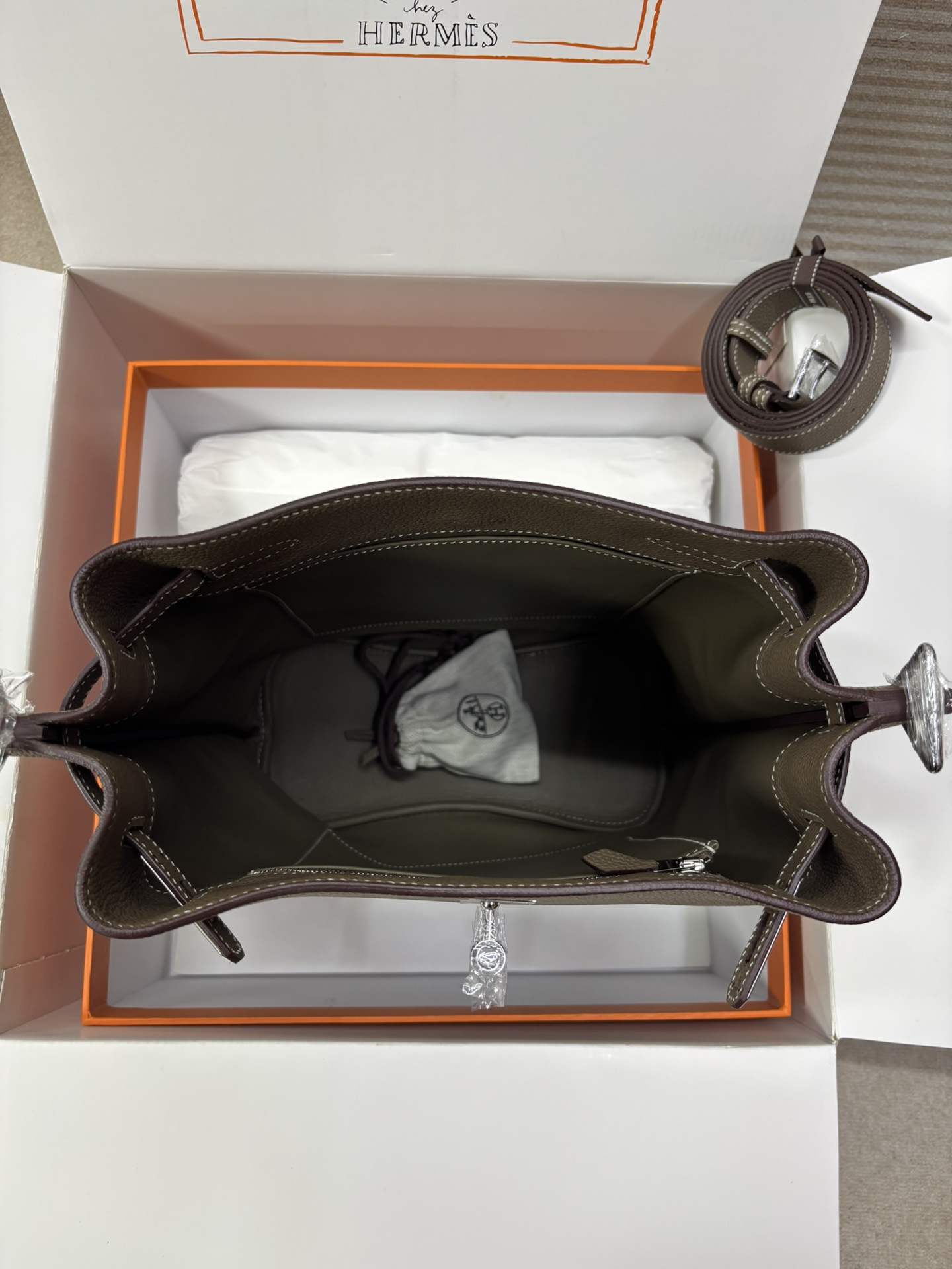 60f629db68d33ab9e4c9426c67f3ee6b_1765254940_0936.jpg 60f629db68d33ab9e4c9426c67f3ee6b_1765254940_0936.jpg