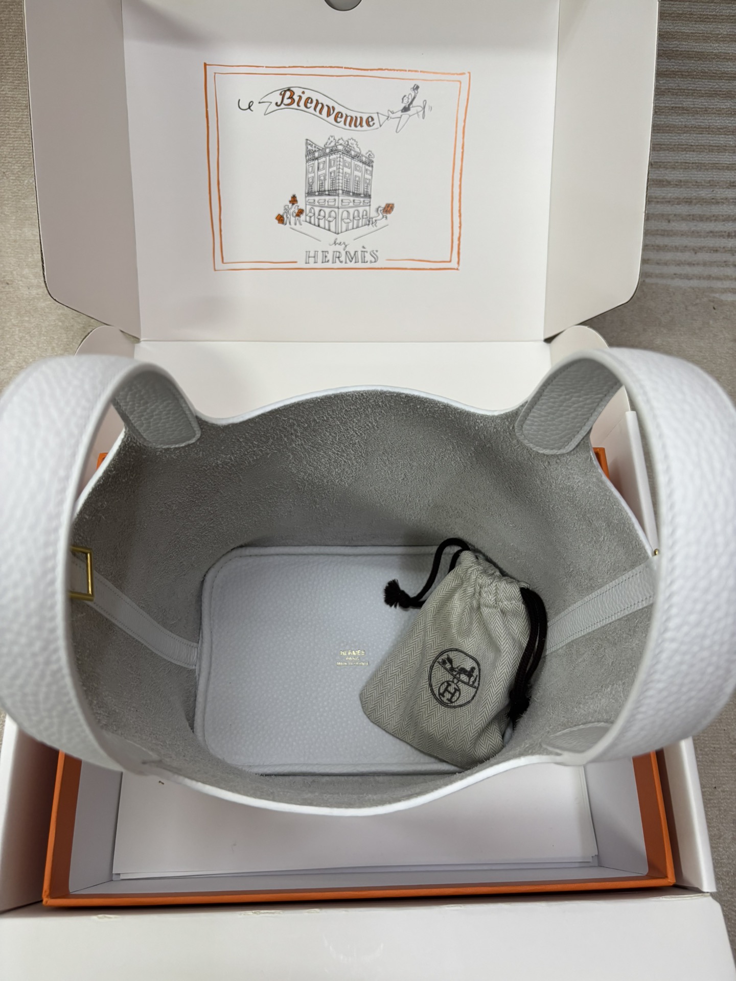 60f629db68d33ab9e4c9426c67f3ee6b_1765256004_927.jpg 60f629db68d33ab9e4c9426c67f3ee6b_1765256004_927.jpg