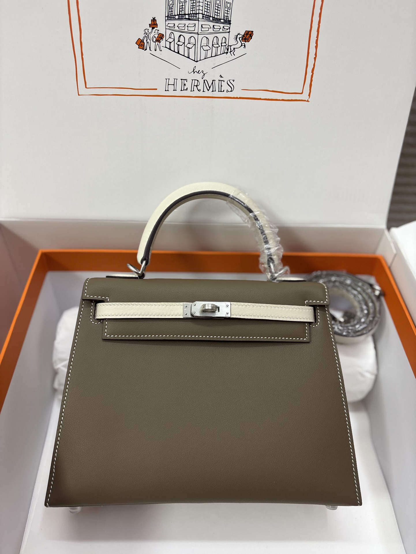 60f629db68d33ab9e4c9426c67f3ee6b_1765266529_5132.jpg 60f629db68d33ab9e4c9426c67f3ee6b_1765266529_5132.jpg