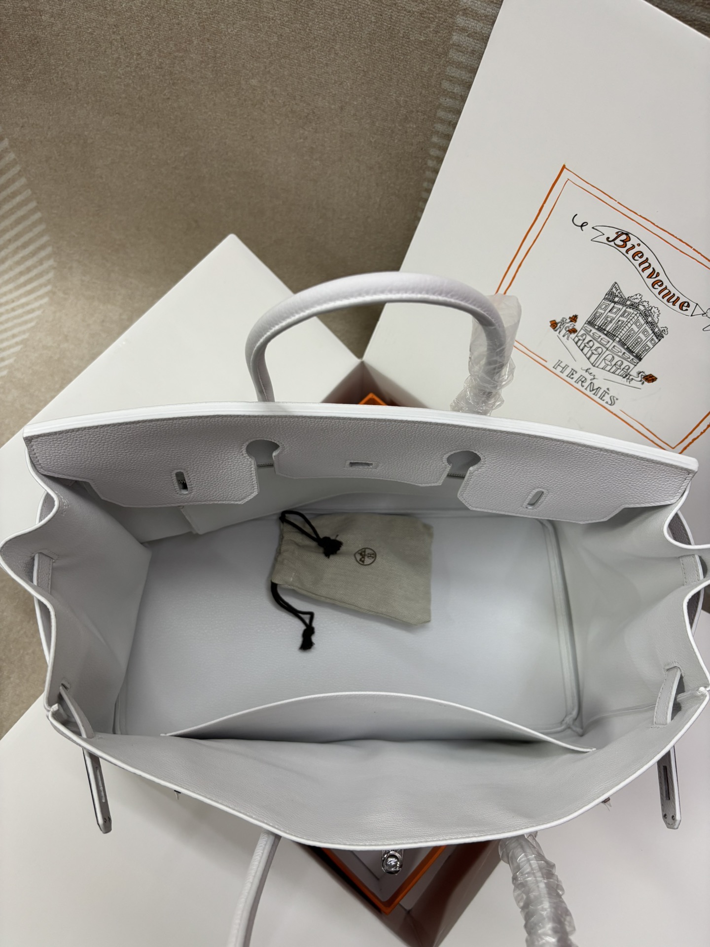 60f629db68d33ab9e4c9426c67f3ee6b_1765272745_4843.jpg 60f629db68d33ab9e4c9426c67f3ee6b_1765272745_4843.jpg