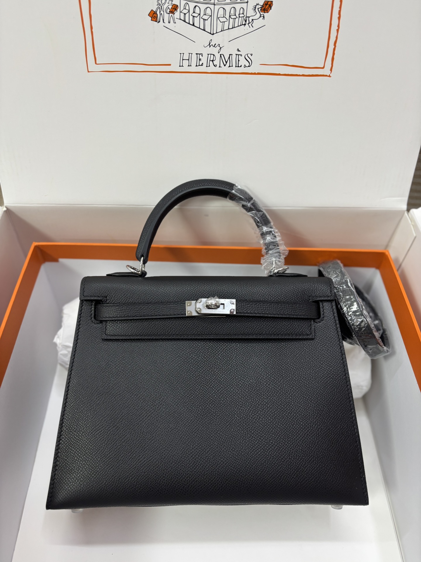 7bed26008f32d7d47e363f7b9784050c_1765343159_6589.jpg 7bed26008f32d7d47e363f7b9784050c_1765343159_6589.jpg