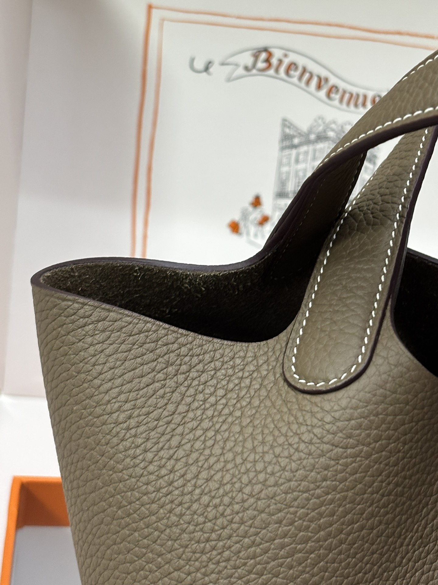 7bed26008f32d7d47e363f7b9784050c_1765345787_2238.jpg 7bed26008f32d7d47e363f7b9784050c_1765345787_2238.jpg