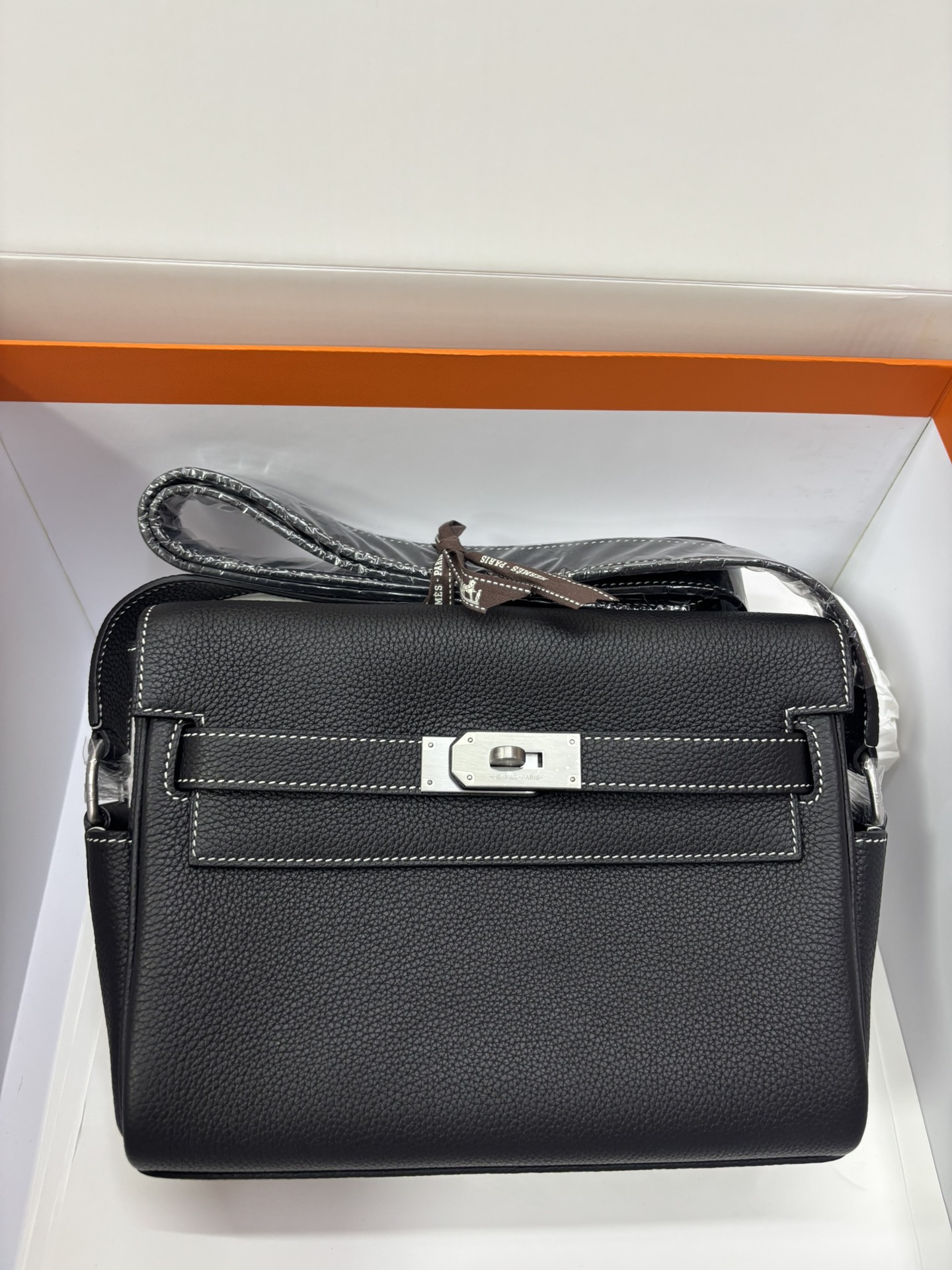 7bed26008f32d7d47e363f7b9784050c_1765350313_2388.jpg 7bed26008f32d7d47e363f7b9784050c_1765350313_2388.jpg