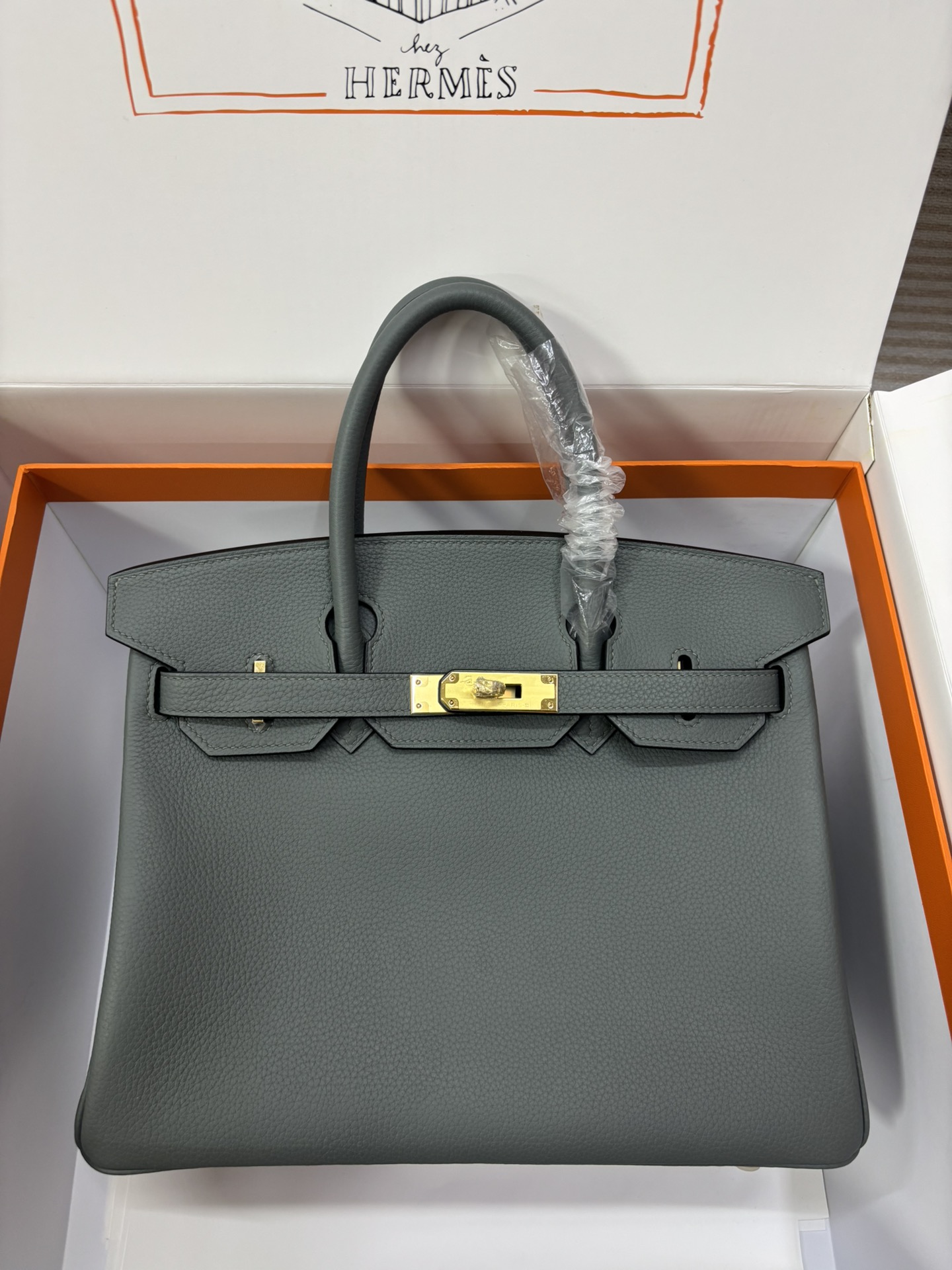 7bed26008f32d7d47e363f7b9784050c_1765351233_7375.jpg 7bed26008f32d7d47e363f7b9784050c_1765351233_7375.jpg