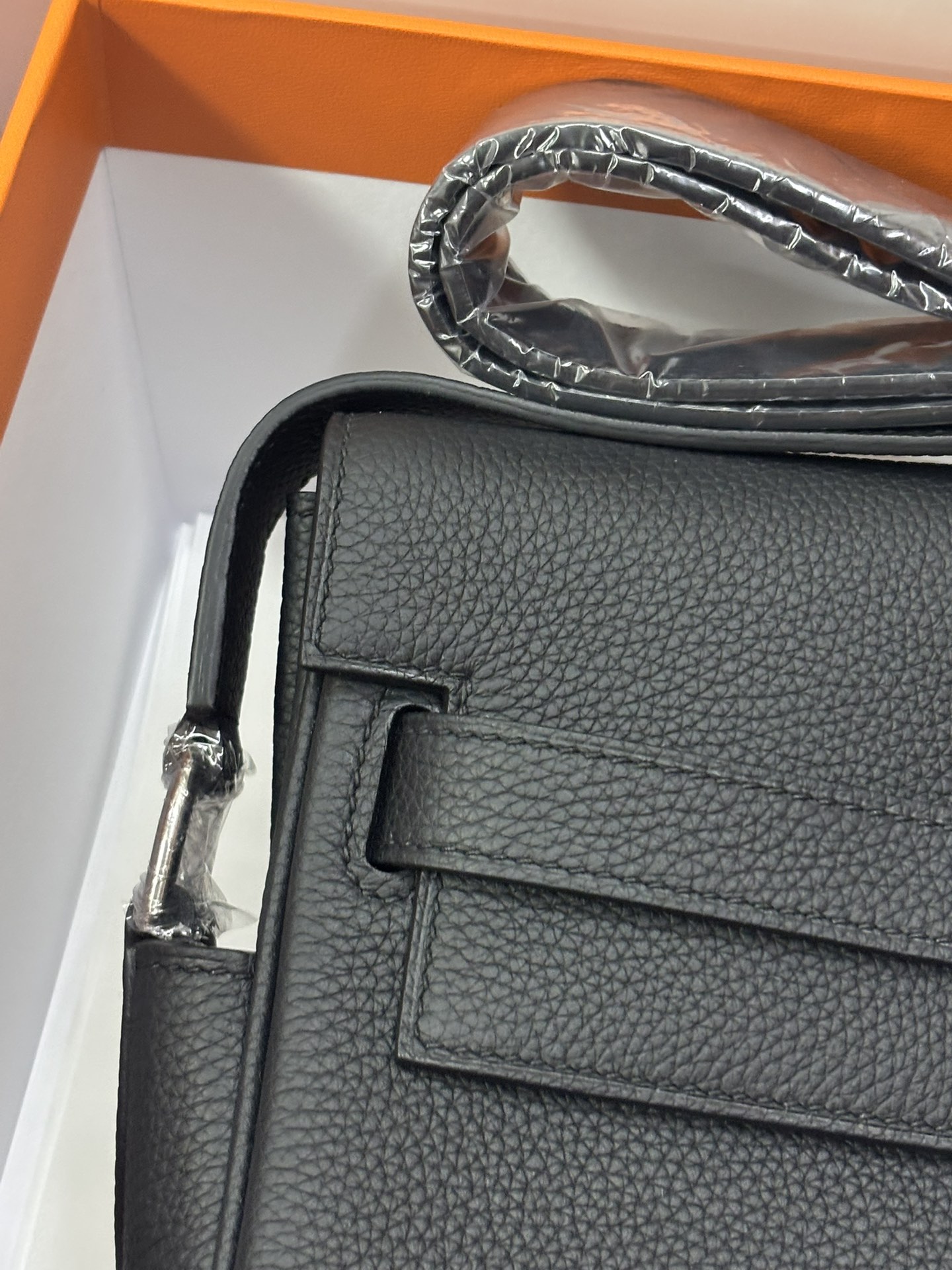 7bed26008f32d7d47e363f7b9784050c_1765356905_9102.jpg 7bed26008f32d7d47e363f7b9784050c_1765356905_9102.jpg