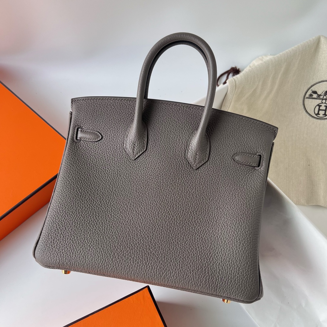 7bed26008f32d7d47e363f7b9784050c_1765378824_1977.jpg 7bed26008f32d7d47e363f7b9784050c_1765378824_1977.jpg