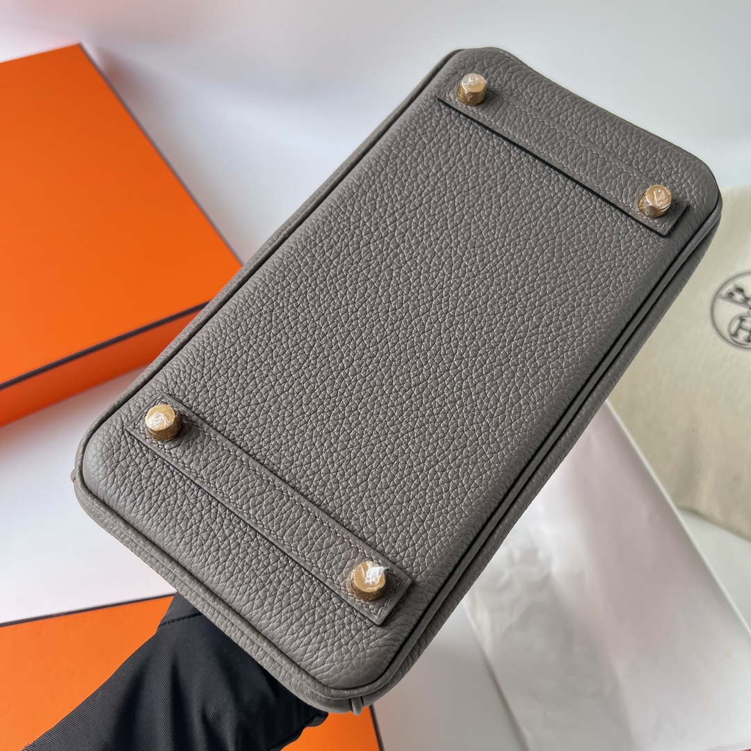 7bed26008f32d7d47e363f7b9784050c_1765378842_3098.jpg 7bed26008f32d7d47e363f7b9784050c_1765378842_3098.jpg