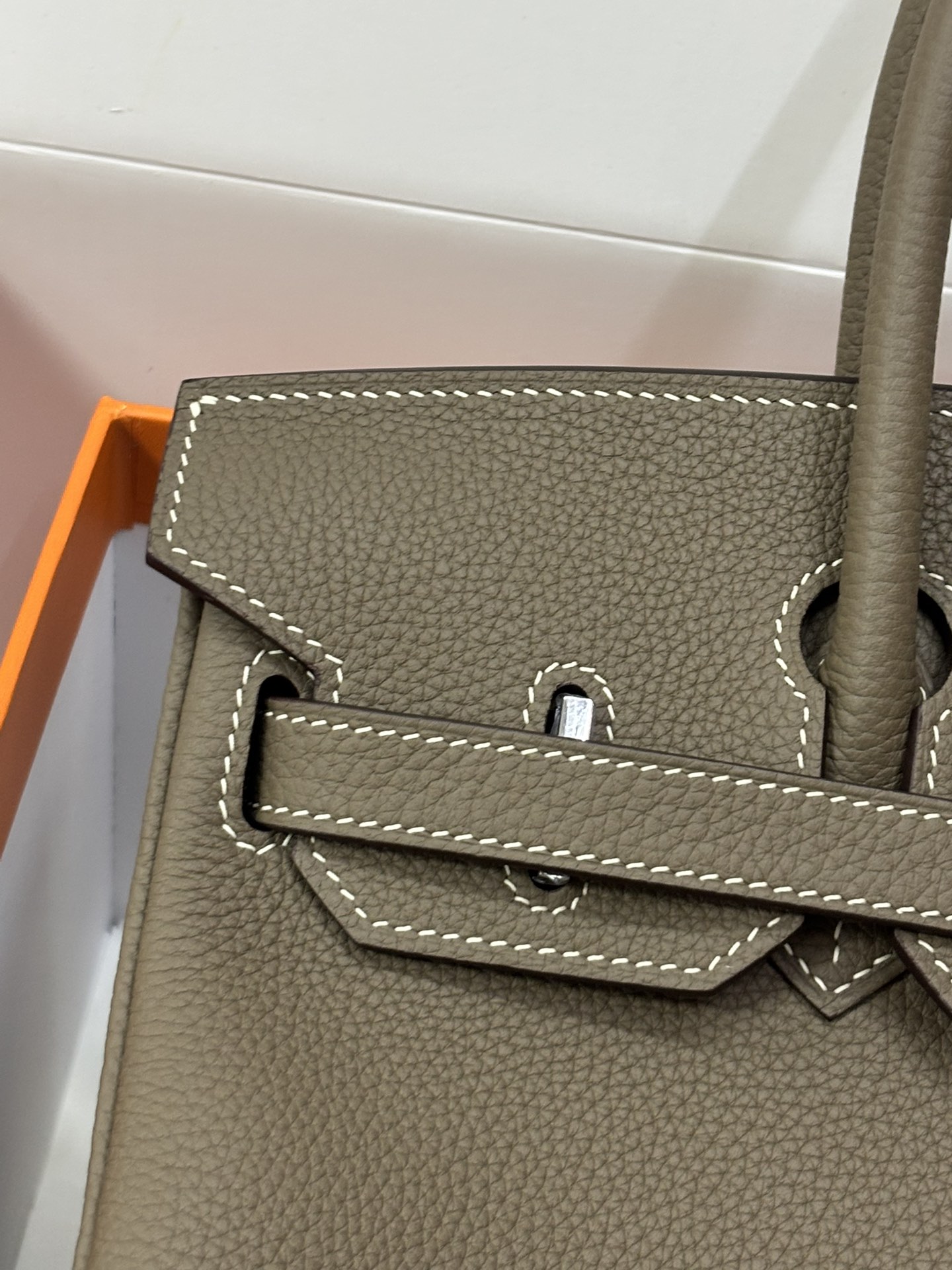 7f7747a4bc114ced3e24705796168914_1765187558_3221.jpg 7f7747a4bc114ced3e24705796168914_1765187558_3221.jpg