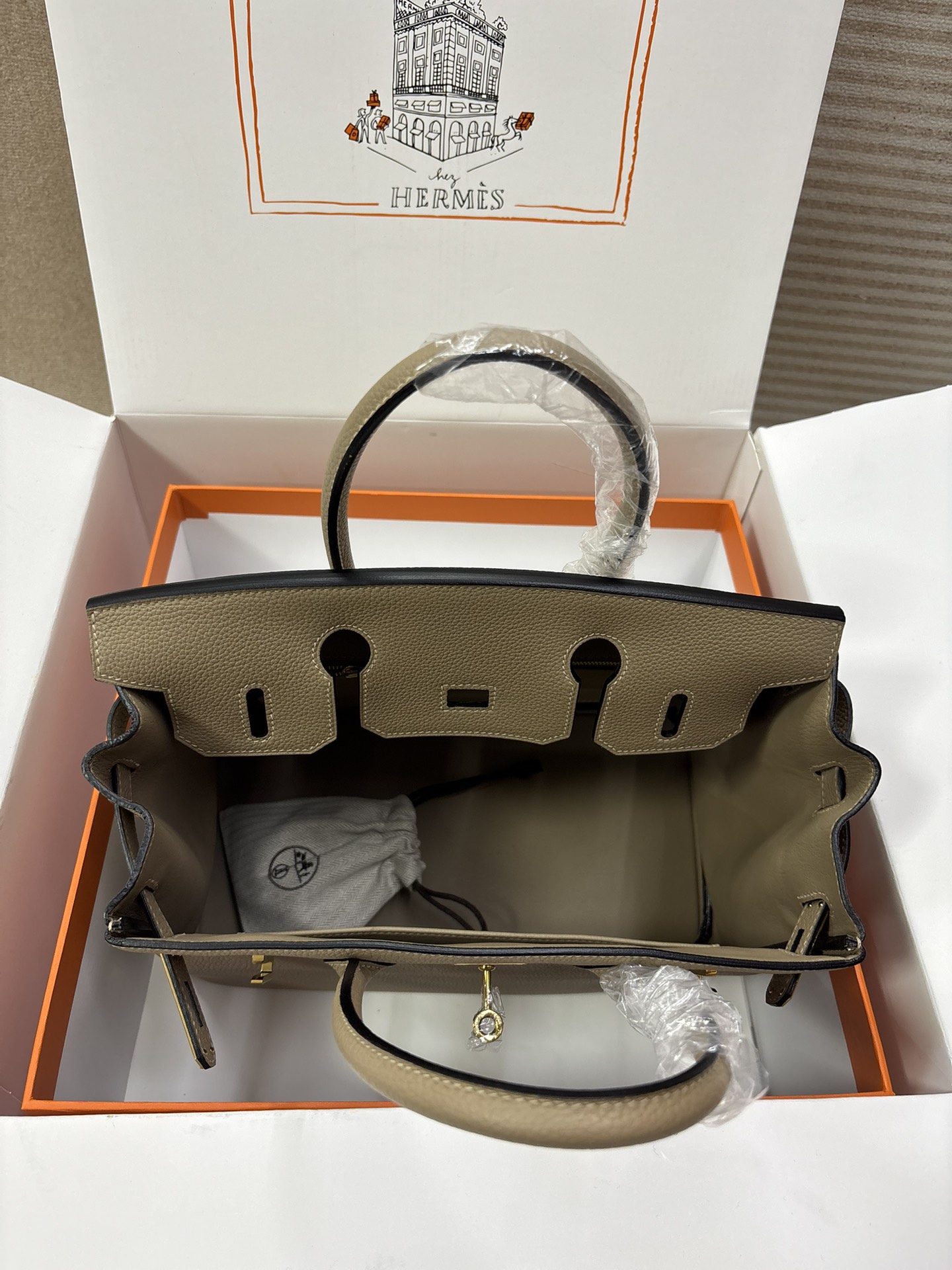 7f7747a4bc114ced3e24705796168914_1765187759_7365.jpg 7f7747a4bc114ced3e24705796168914_1765187759_7365.jpg