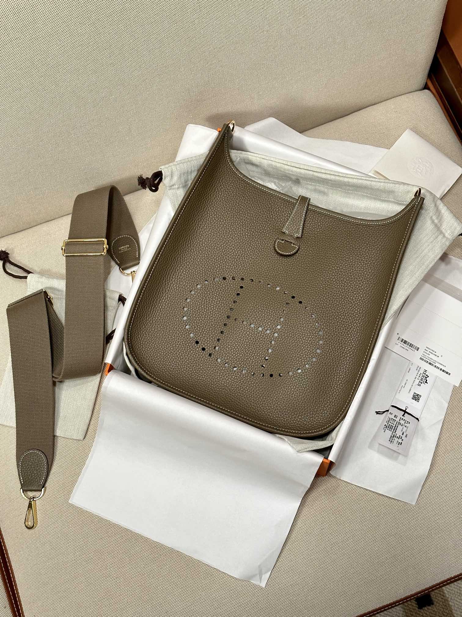 7f7747a4bc114ced3e24705796168914_1765200676_4004.jpg 7f7747a4bc114ced3e24705796168914_1765200676_4004.jpg