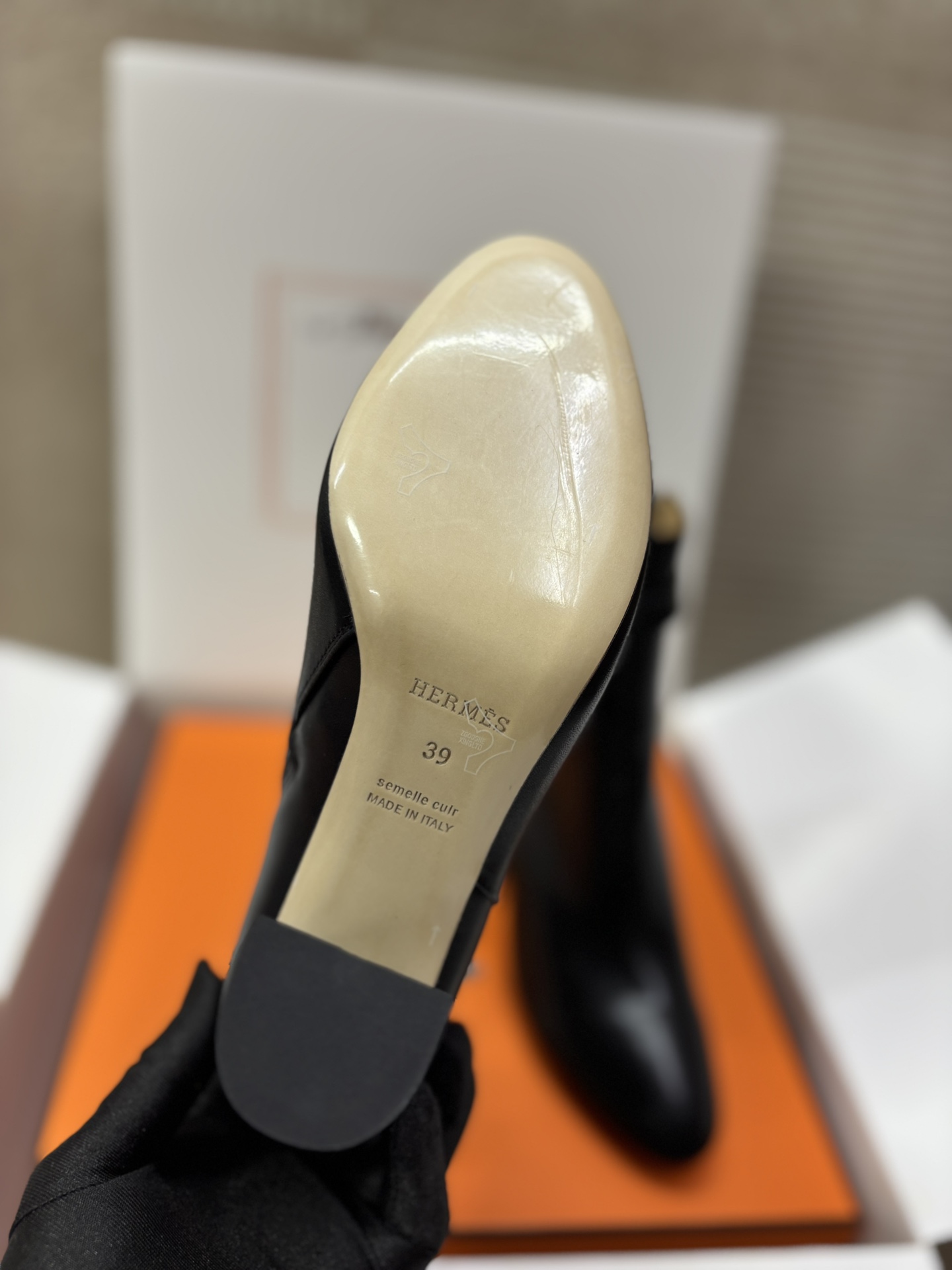 b5c0214cd88ffd5d94a597275b796490_1765440265_228.jpg b5c0214cd88ffd5d94a597275b796490_1765440265_228.jpg