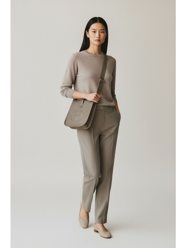 에블린 Evelyn 29 TC (Taurillon Clemence) 18 에토프 그레이(Etoupe) 골드 하드웨어